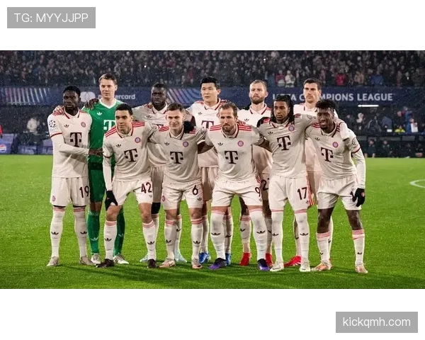 费耶诺德进入联赛关键阶段，近期阵容调整后的防守组织呈现稳定态势。